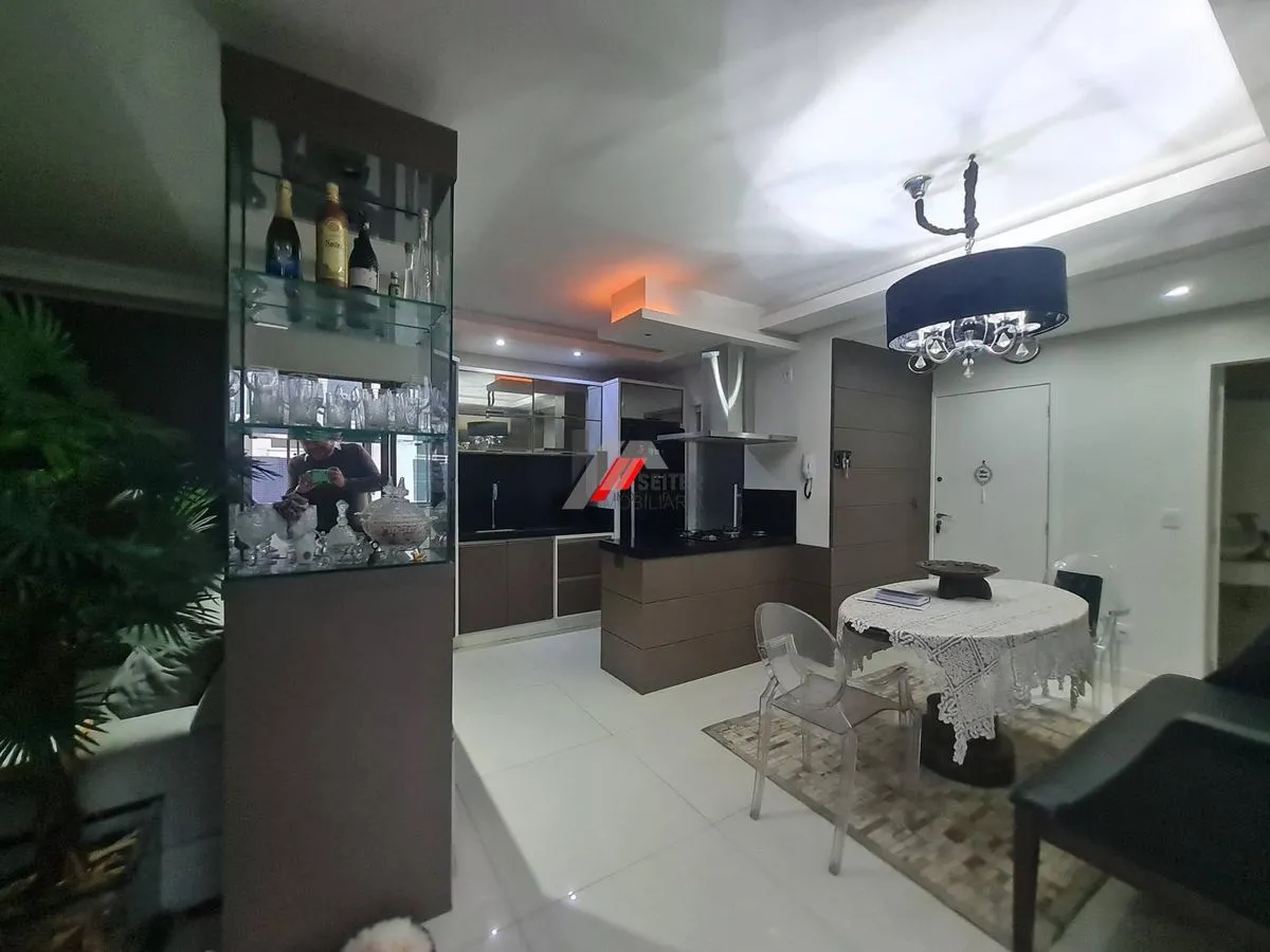Меблированная квартира 212 м² с застекленным балконом — photo 6