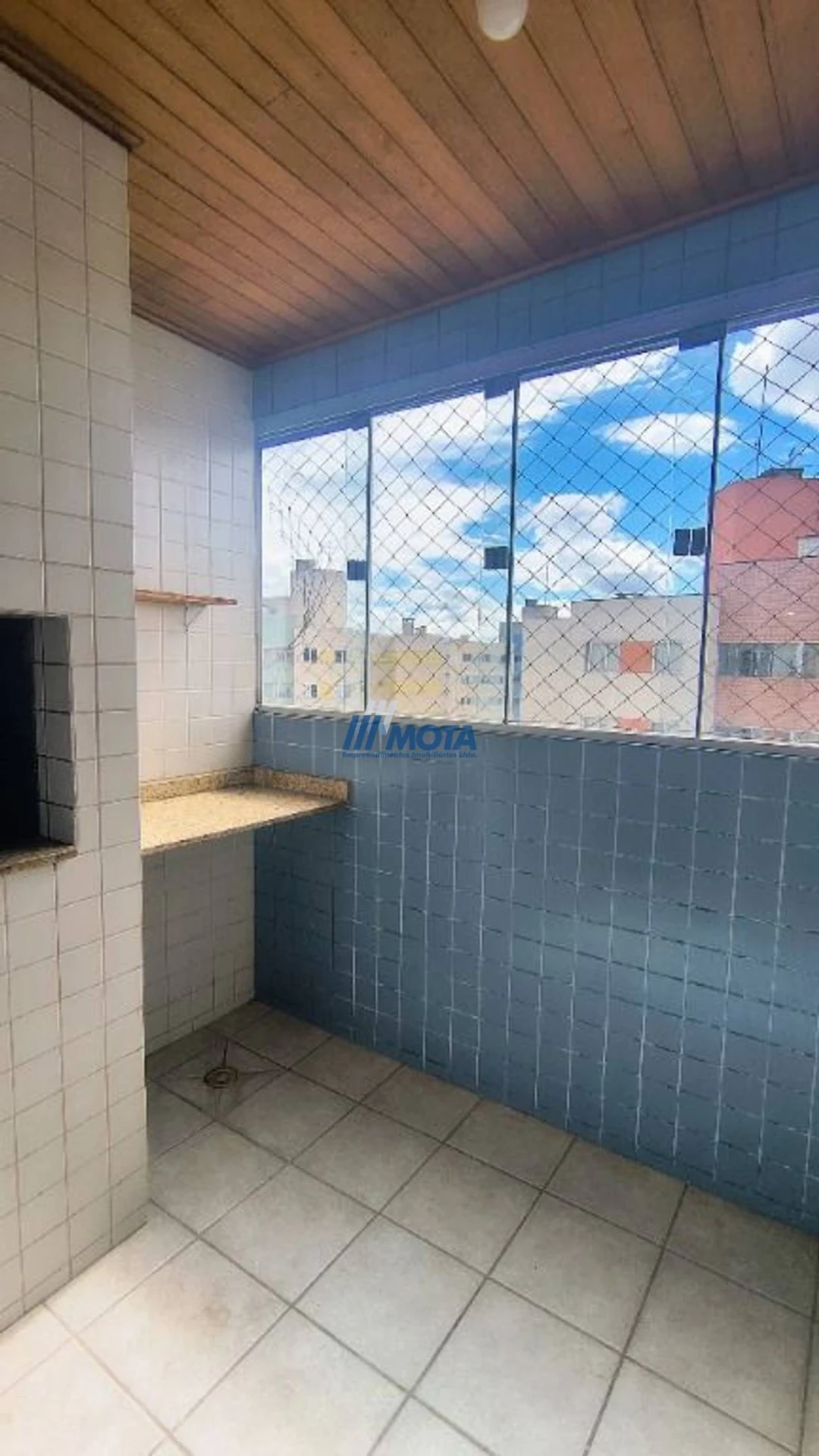 3-bedroom apartment with a private BBQ — photo 6