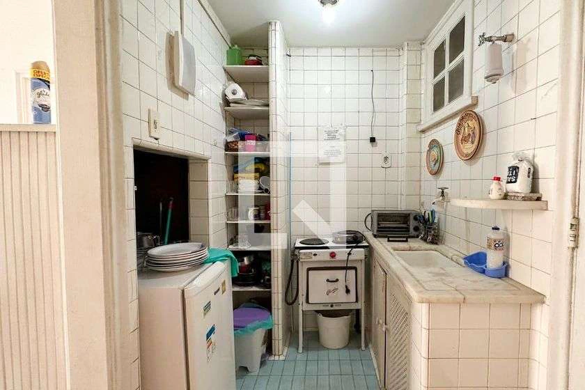 Furnished 4-bedroom apartment with 10 parking spaces — photo 23