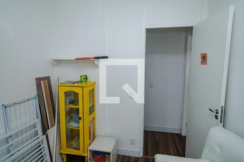 2-bedroom apartment with laundry area and balcony — photo 27