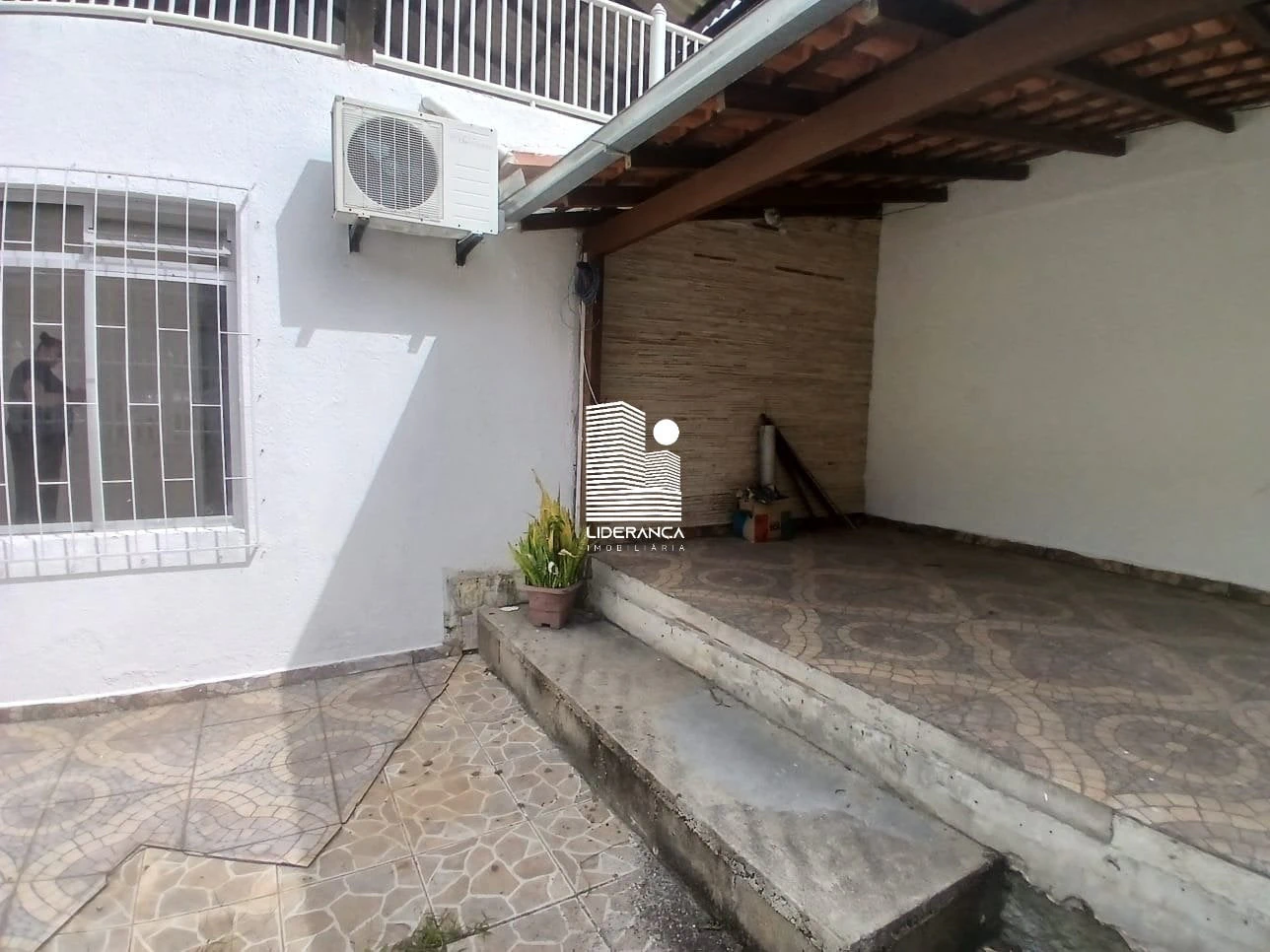 Casa, 236 m², con balcón cerrado con vidrio — photo 13