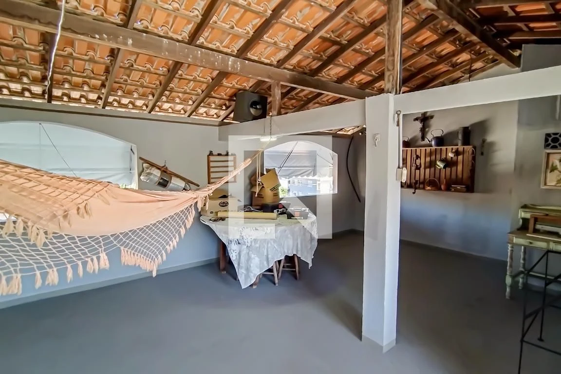 Furnished house with 4 bedrooms and private garden — photo 35