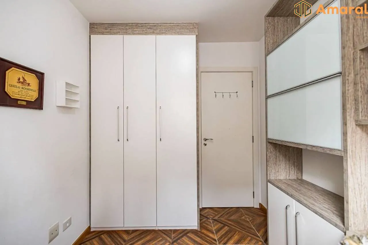 70 m² apartment with a washing machine and a home office — photo 16