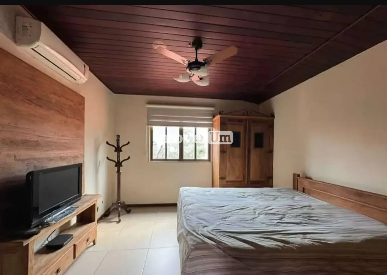 Condominium house with 5 bedrooms and balcony grill — photo 5