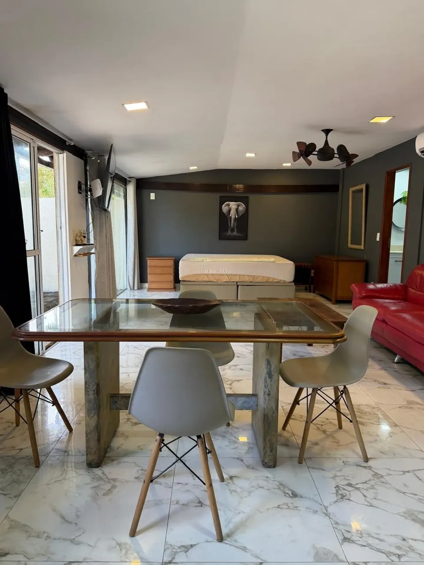 Furnished 50 m² house with 1 bedroom and private garden — photo 5