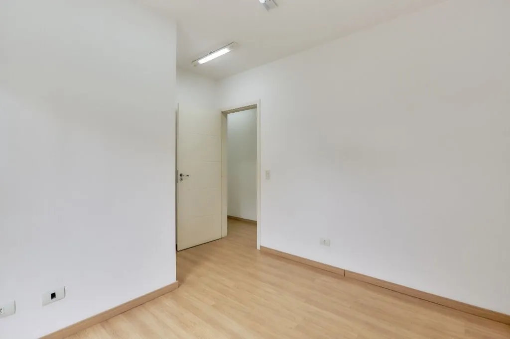 3-bedroom apartment with balcony and 120 m² — photo 45