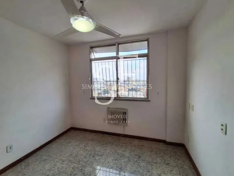 Unfurnished apartment with 3 bedrooms and 2 parking spots — photo 15