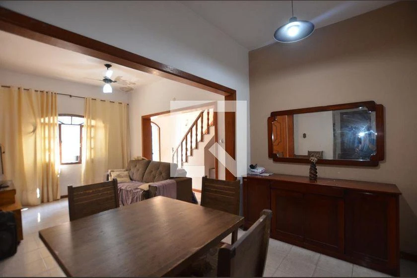 4-bedroom apartment with a home office — photo 32