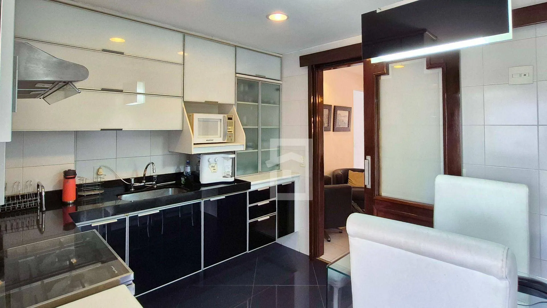 2-bedroom apartment with balcony and 105 m² — photo 26