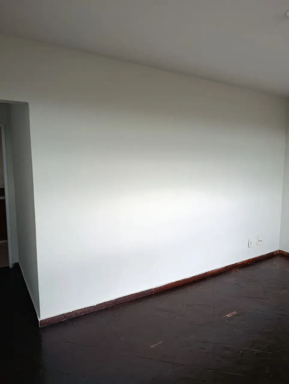 Unfurnished 3-bedroom apartment with 2 bathrooms — photo 7