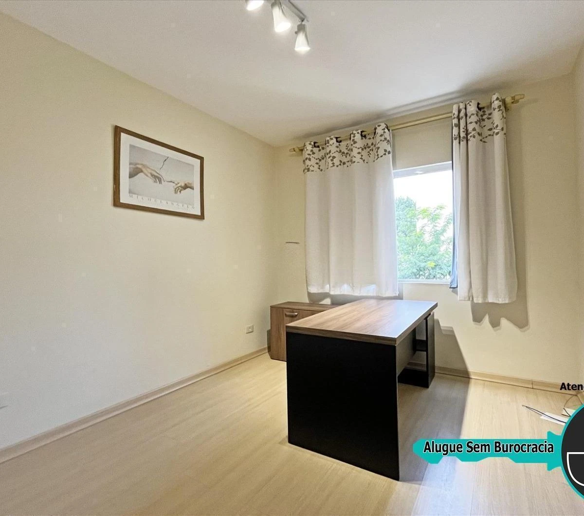 3-bedroom house with a suite and 2 parking spots — photo 19