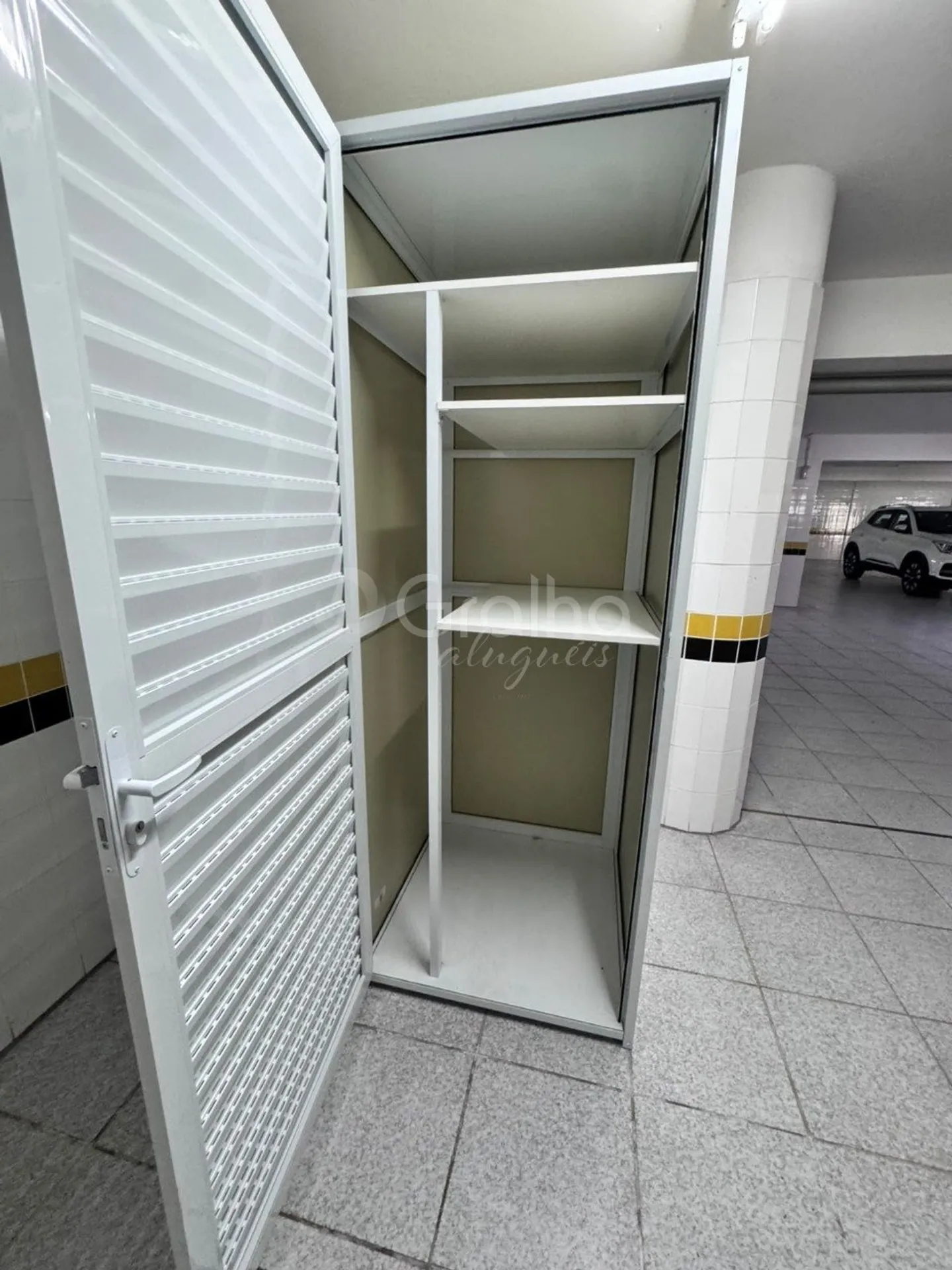 94 m² apartment with a walk-in closet and a dishwasher — photo 36