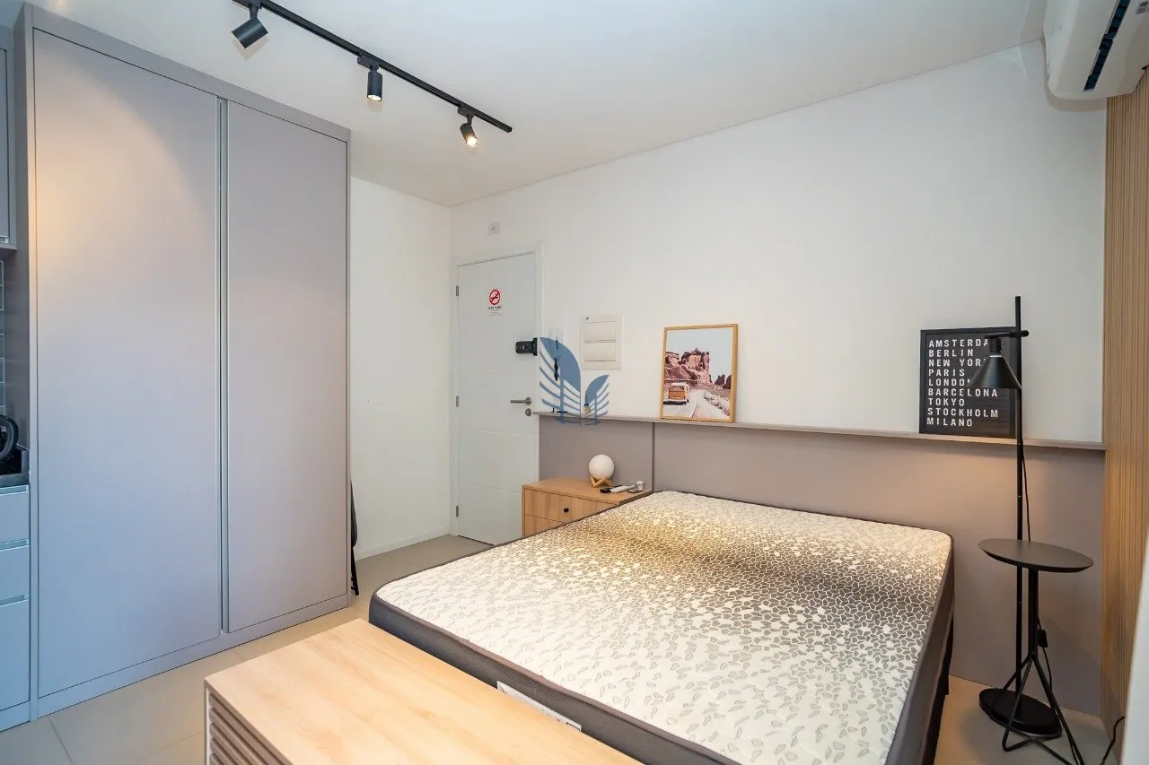 Furnished 1-bedroom apartment with balcony and 41 m² — photo 4