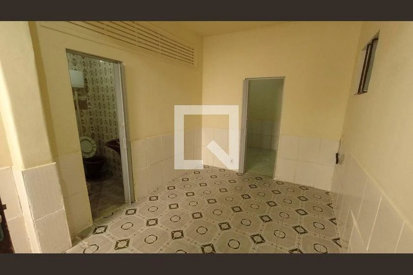 Rental house with 1 bedroom and 200 m² — photo 18
