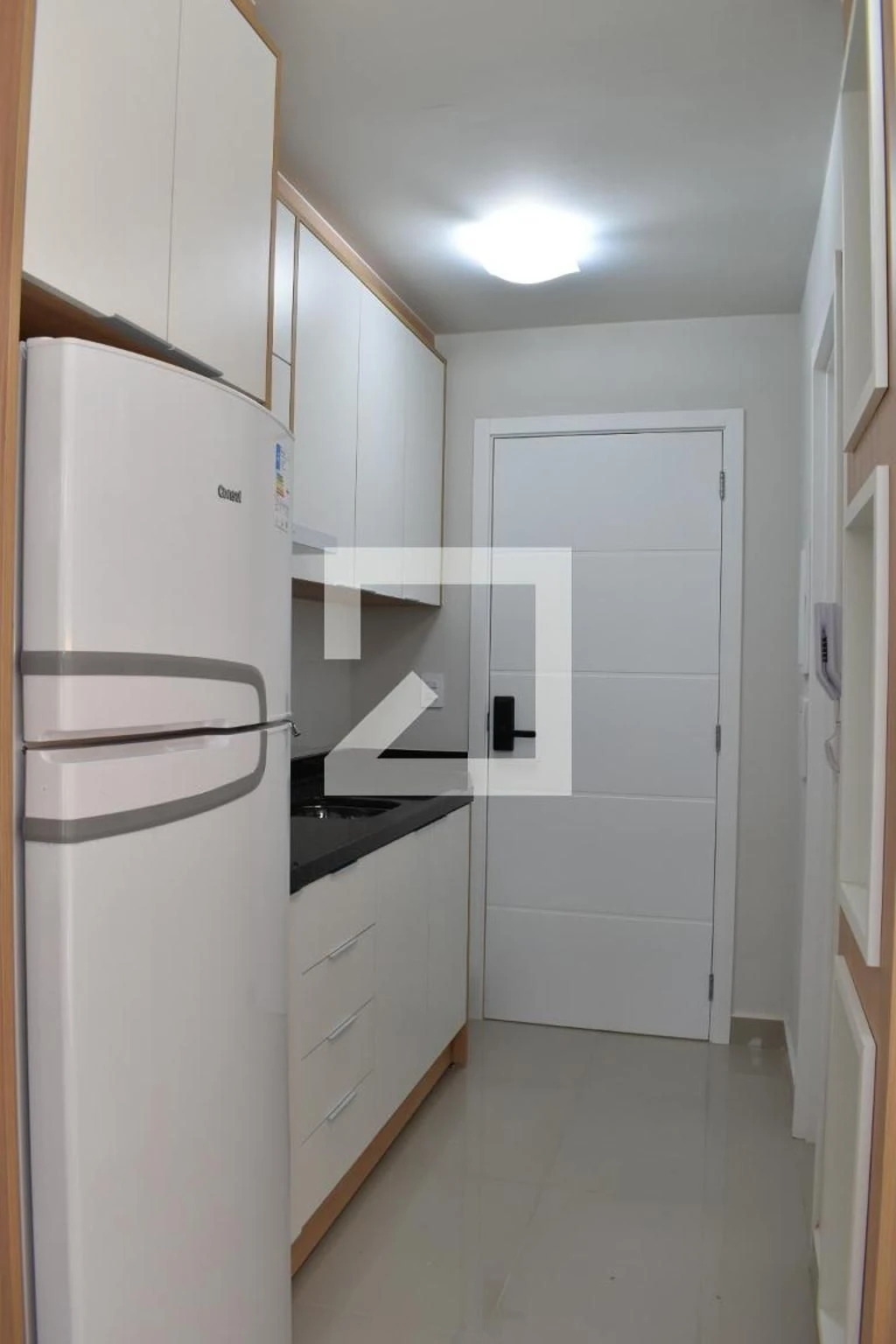 Monoambiente amueblado, 29 m², con balcón cerrado con vidrio — photo 15