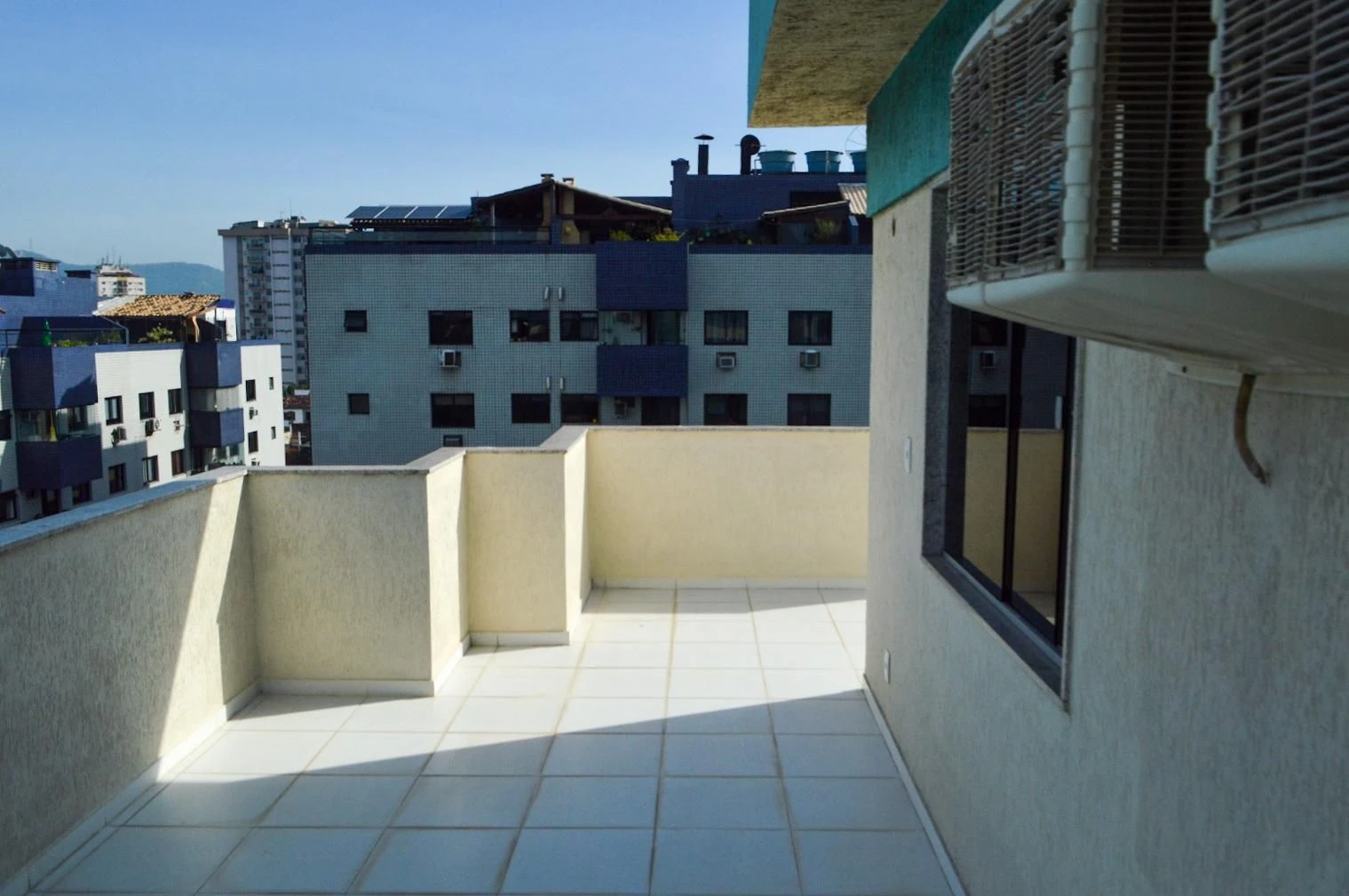 Apartment for rent with 4 bedrooms, 4 bathrooms and parking — photo 52