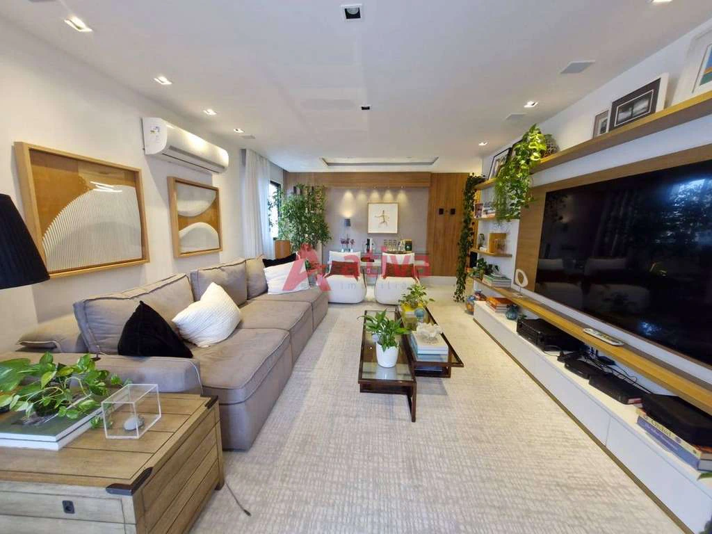 Furnished 131 m² apartment with 3 bedrooms and glass balcony — photo 9