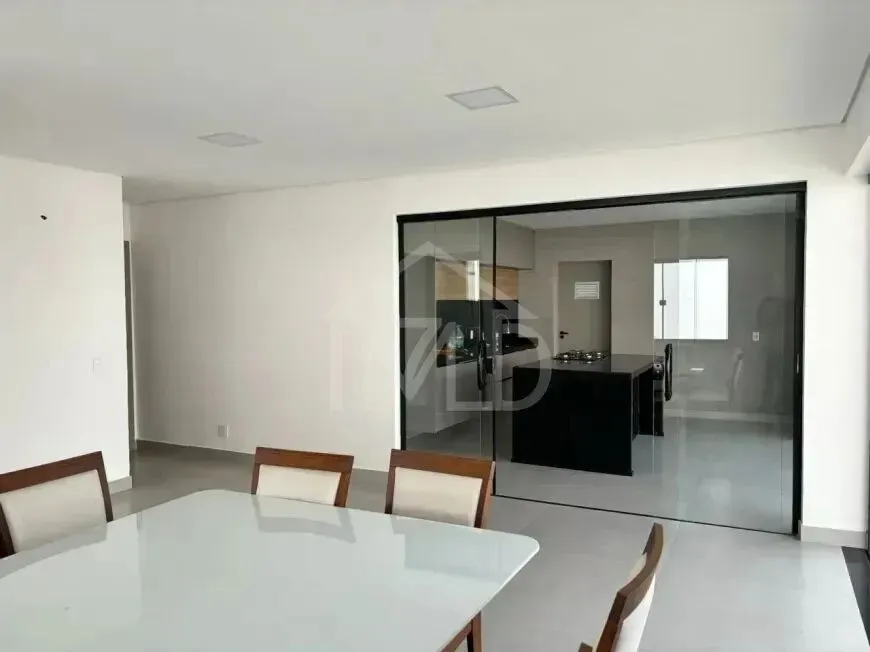 House of 1000 m² with 4 bedrooms and gas open kitchen — photo 17