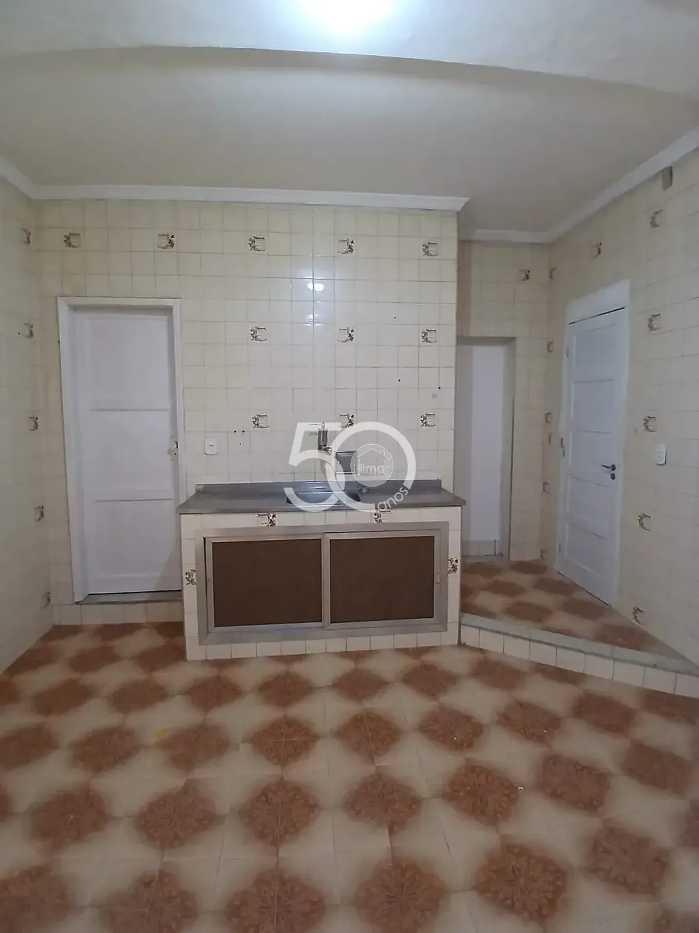 Apartment with a balcony, 2 bedrooms and 2 bathrooms — photo 10