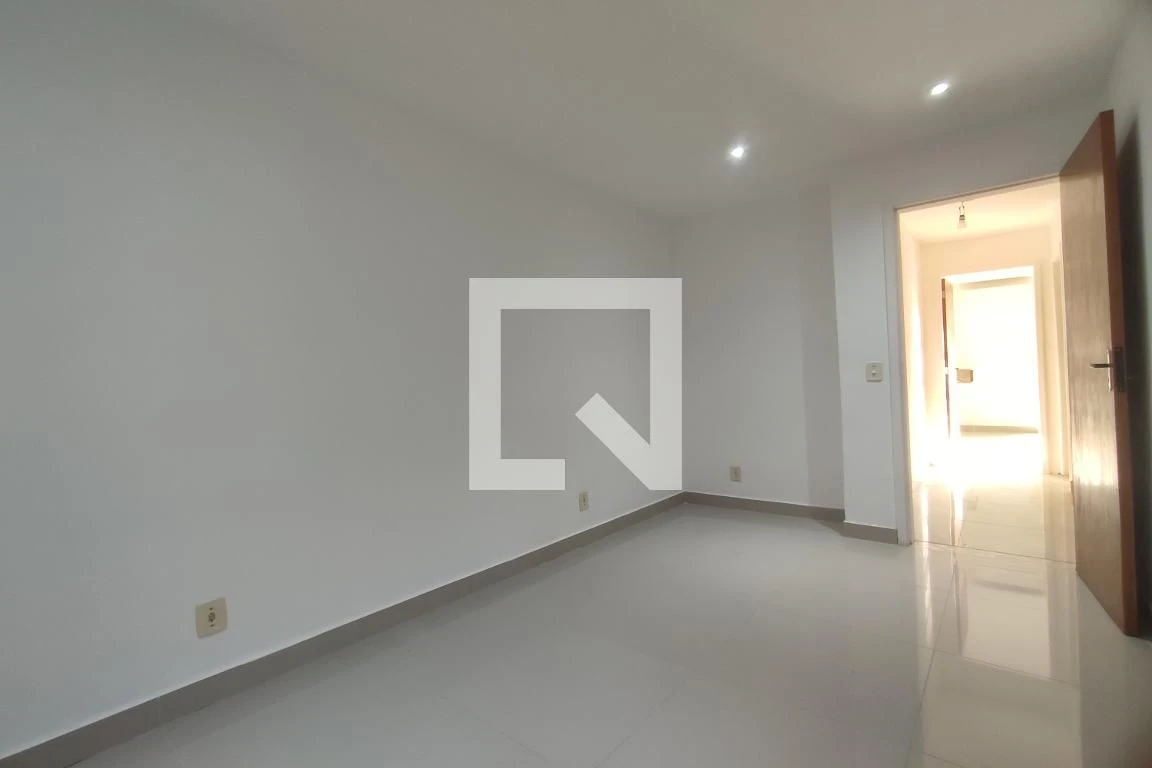 Unfurnished house with 3 bedrooms and 4 bathrooms — photo 20