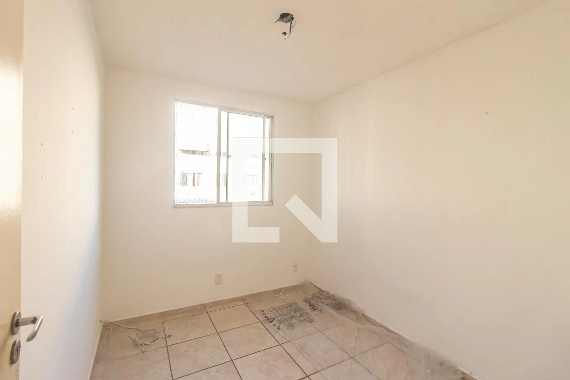 Apartamento com 2 quartos e suíte com banheiro — photo 32