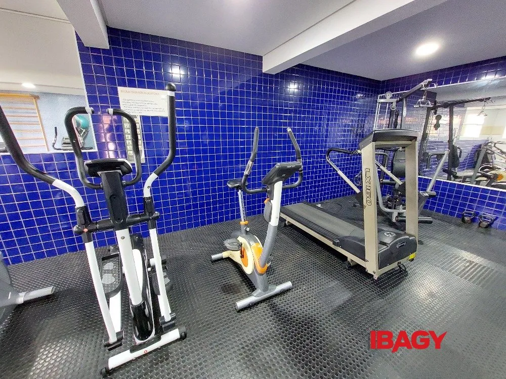 Apartamento com 3 dormitórios, 1 suíte e 130 m² — photo 29