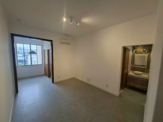 2-bedroom apartment, 60 m² — photo 11