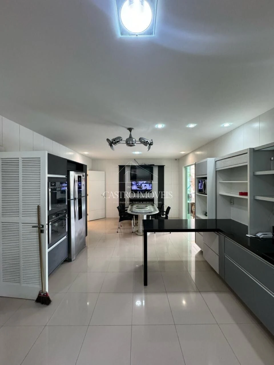Casa com 5 suítes e jardim privativo — photo 21