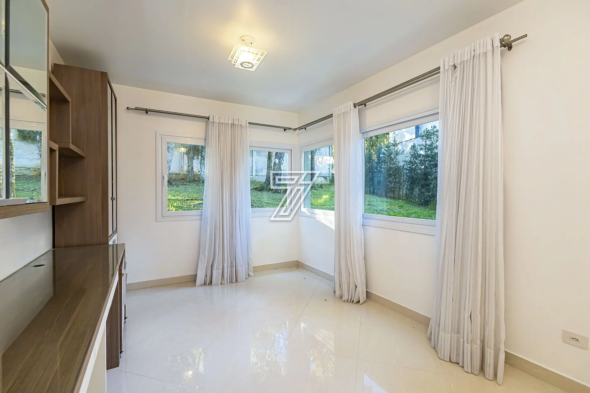 Casa para locação com 4 quartos e 3 suítes — photo 28