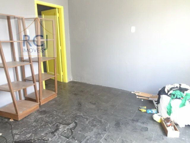 198 m² unfurnished house with 2 bedrooms and renovations — photo 13