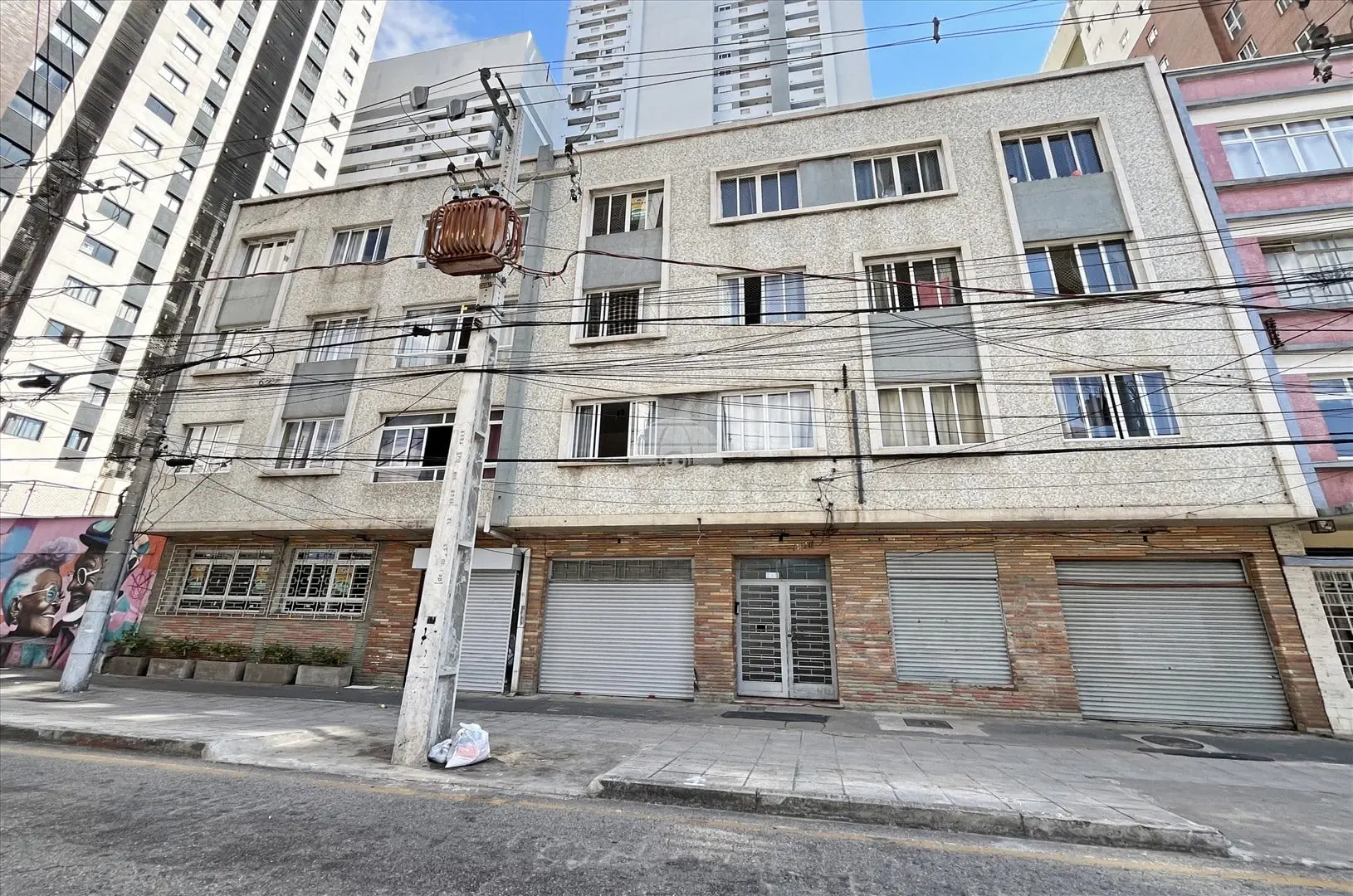 83 m² apartment with a separate kitchen and 2 bedrooms — photo 3