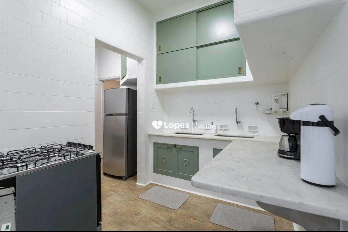167 m² apartment with 4 bedrooms and a gas kitchen — photo 42