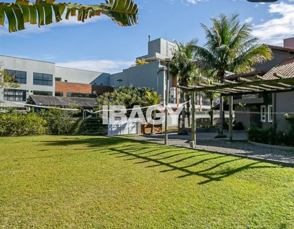 Мебльований будинок на 840 м² з 3 власними ванними — photo 50