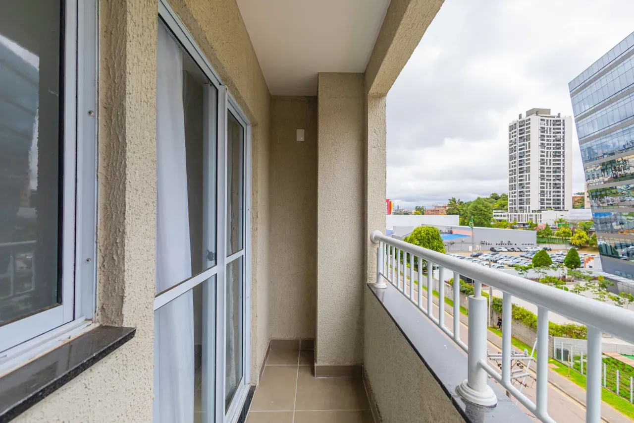 48 m² rental apartment with 2 bedrooms and city view — photo 7