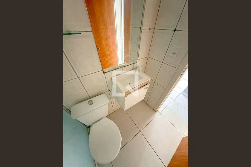 Apartamento en alquiler con 2 dormitorios y 75 m² — photo 2