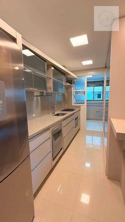 Furnished 3-bedroom apartment with 115 m² — photo 16