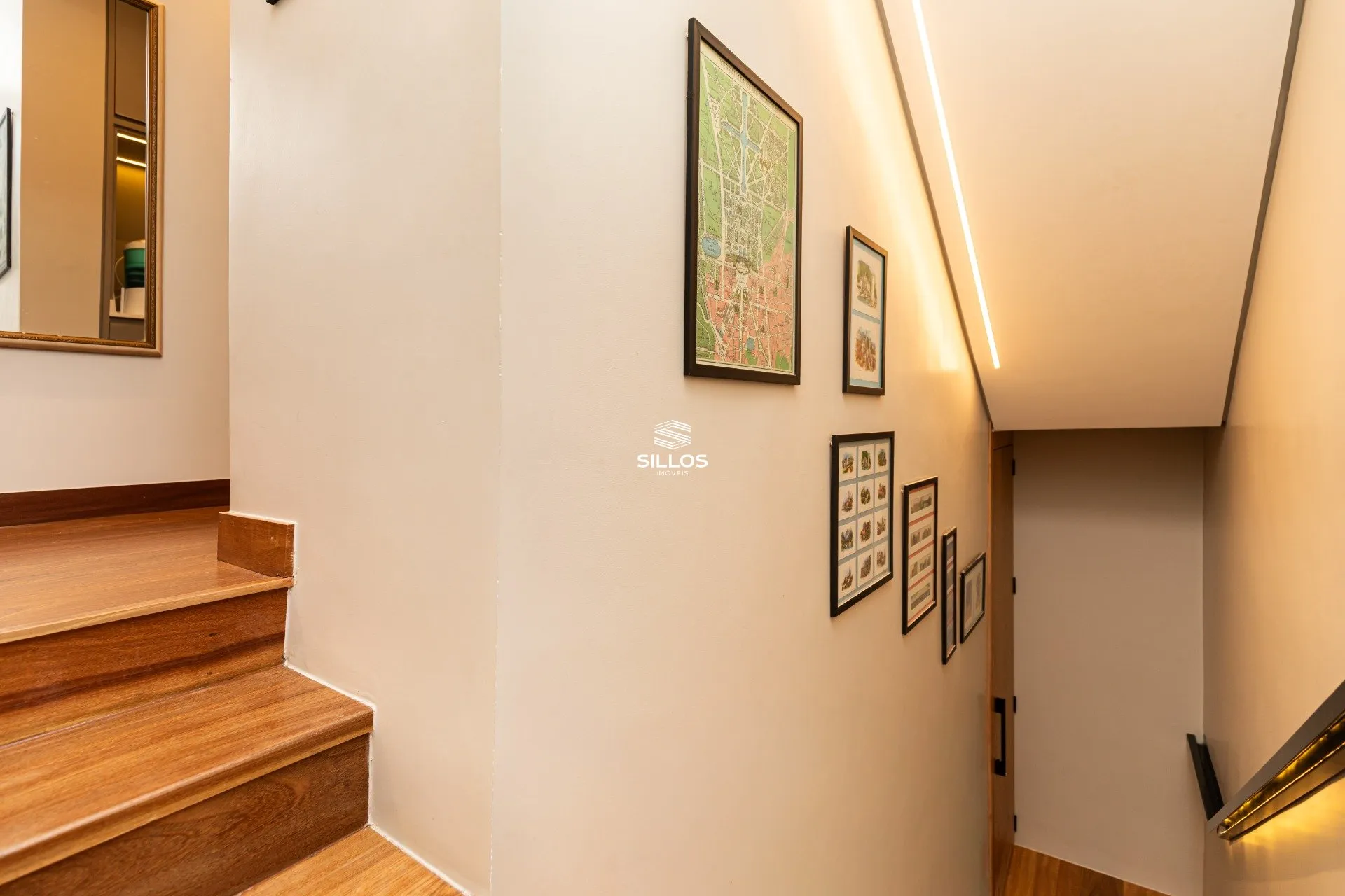 Condominium house with 5 bedrooms and 4 en-suites with balcony — photo 17