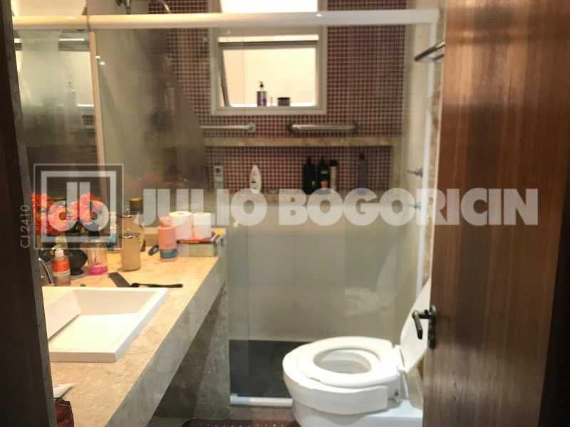 Furnished 167 m² apartment with 3 bedrooms and balcony — photo 17