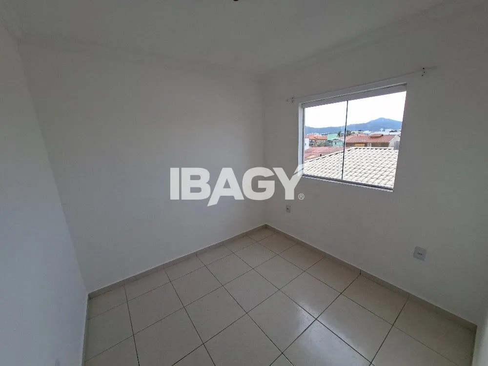 Стиральная машина и 2 спальни: квартира 52 м² — photo 9