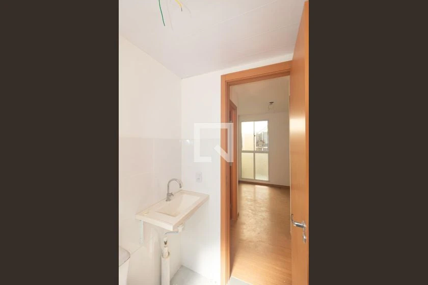 2-bedroom apartment with closed kitchen and 41 m² — photo 4