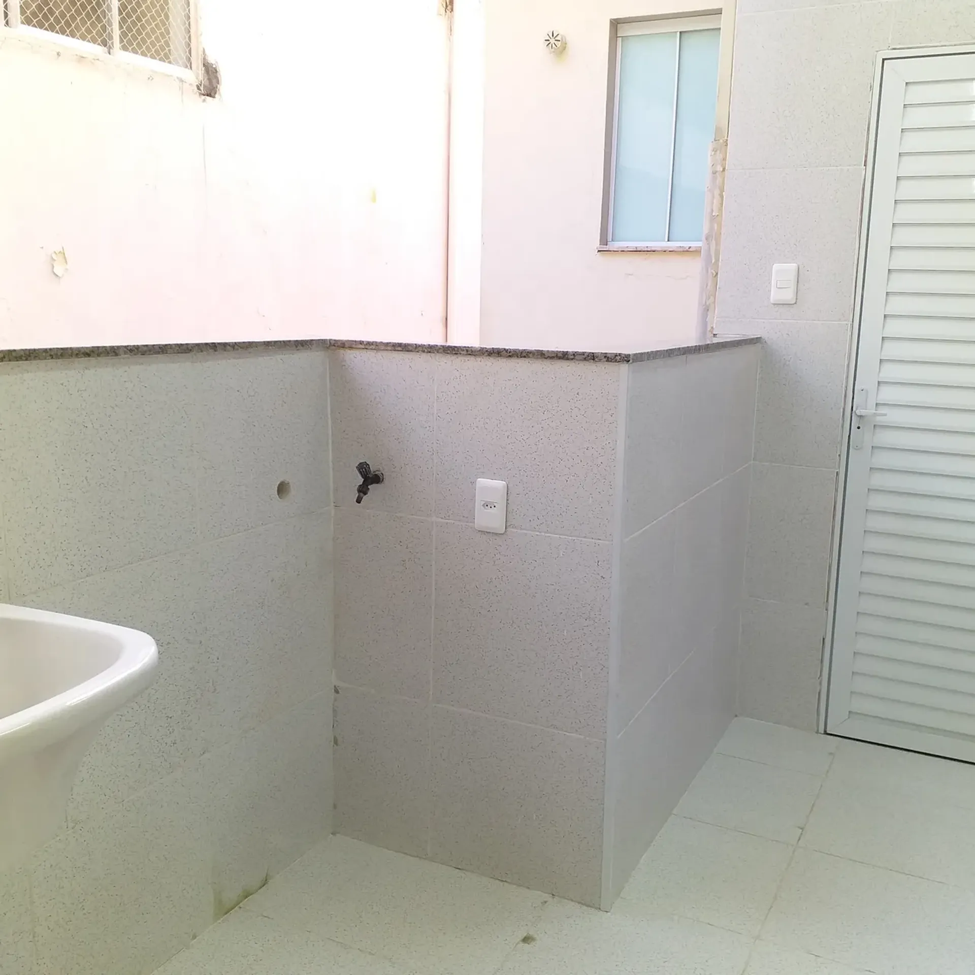 Apartamento de 2 dormitorios y 3 baños, 78 m² — photo 41