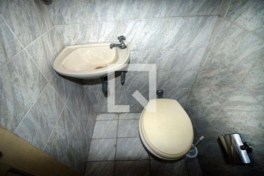 Casa com 3 quartos em 200 m² e 4 banheiros — photo 39