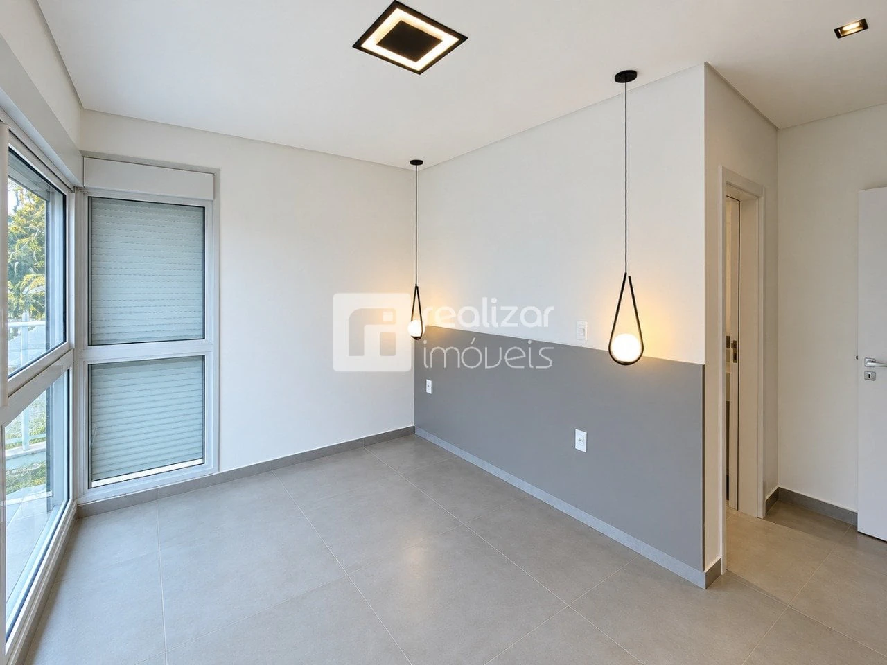 Apartment, 200 m², with a water view — photo 20