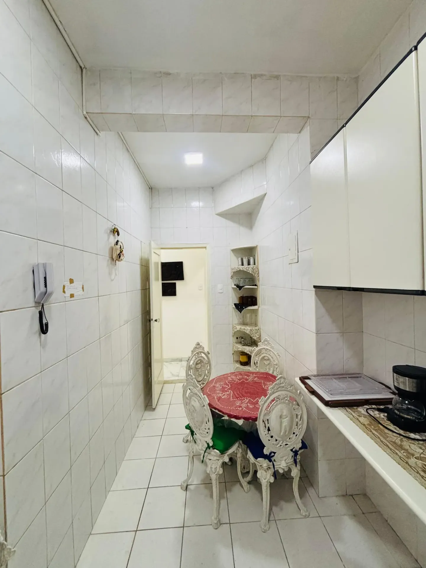 Standard apartment with 3 bedrooms and 1 bathroom — photo 24