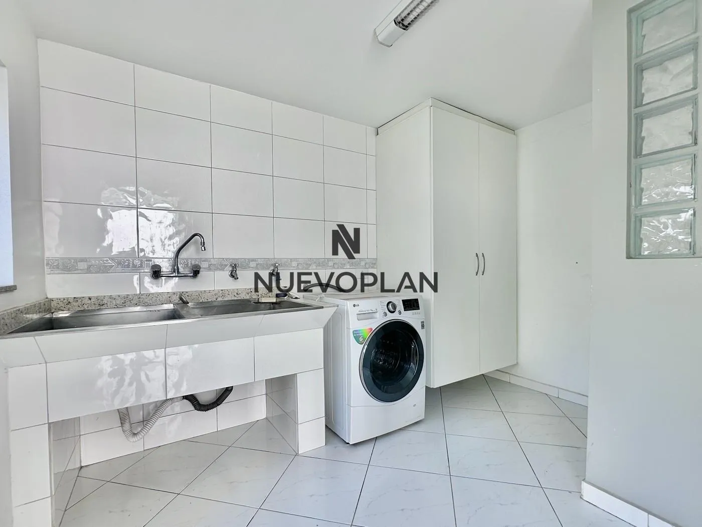 Furnished house, 276 m², with a home office — photo 36