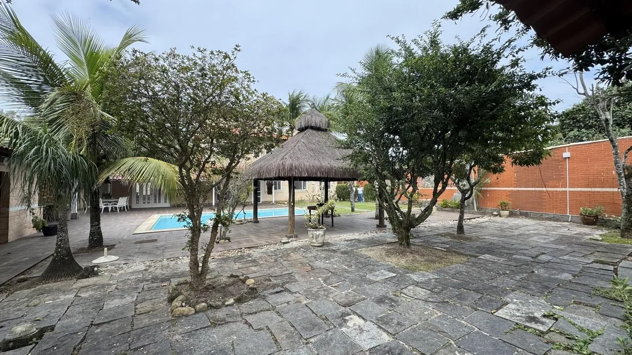 Casa sem mobília com 5 quartos e 5 banheiros — photo 16
