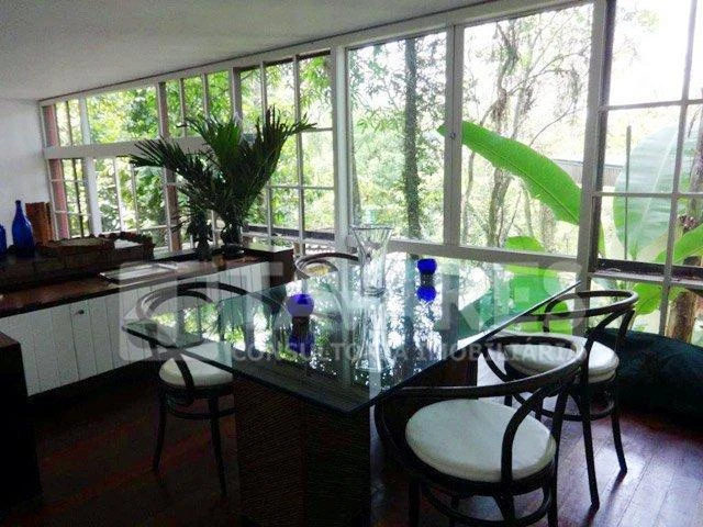 Casa com 4 quartos e varanda, estilo rústico — photo 10
