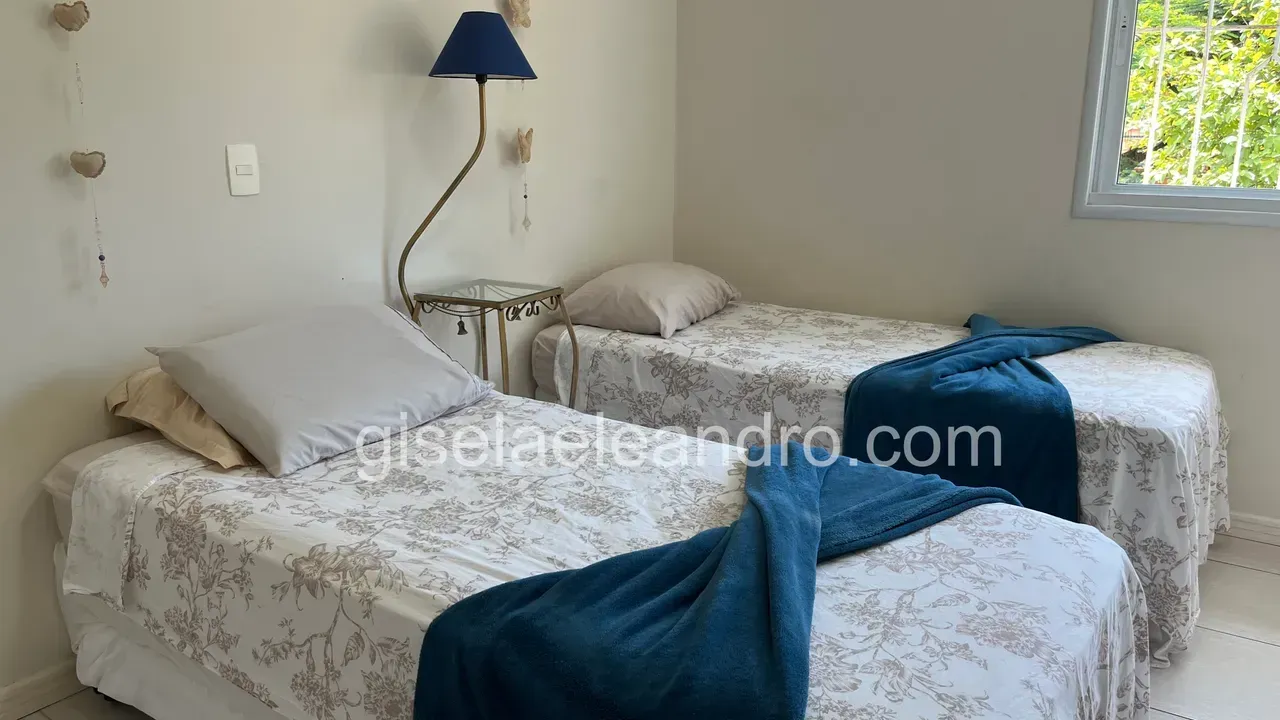 Furnished 2-bedroom apartment with 3 bathrooms — photo 12