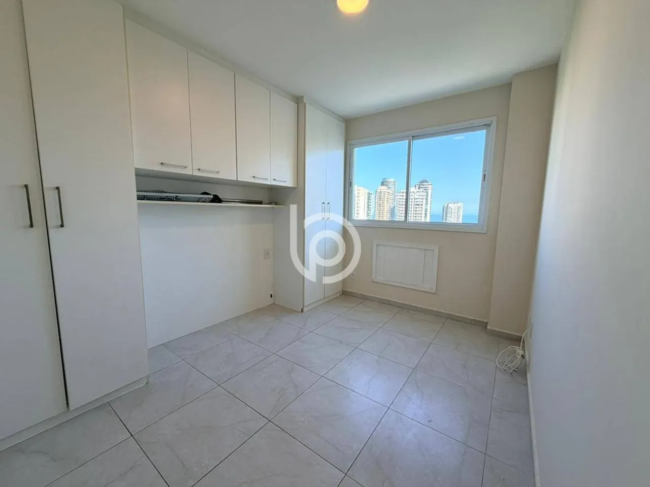 Rental apartment with 2 bedrooms and 2 bathrooms — photo 4