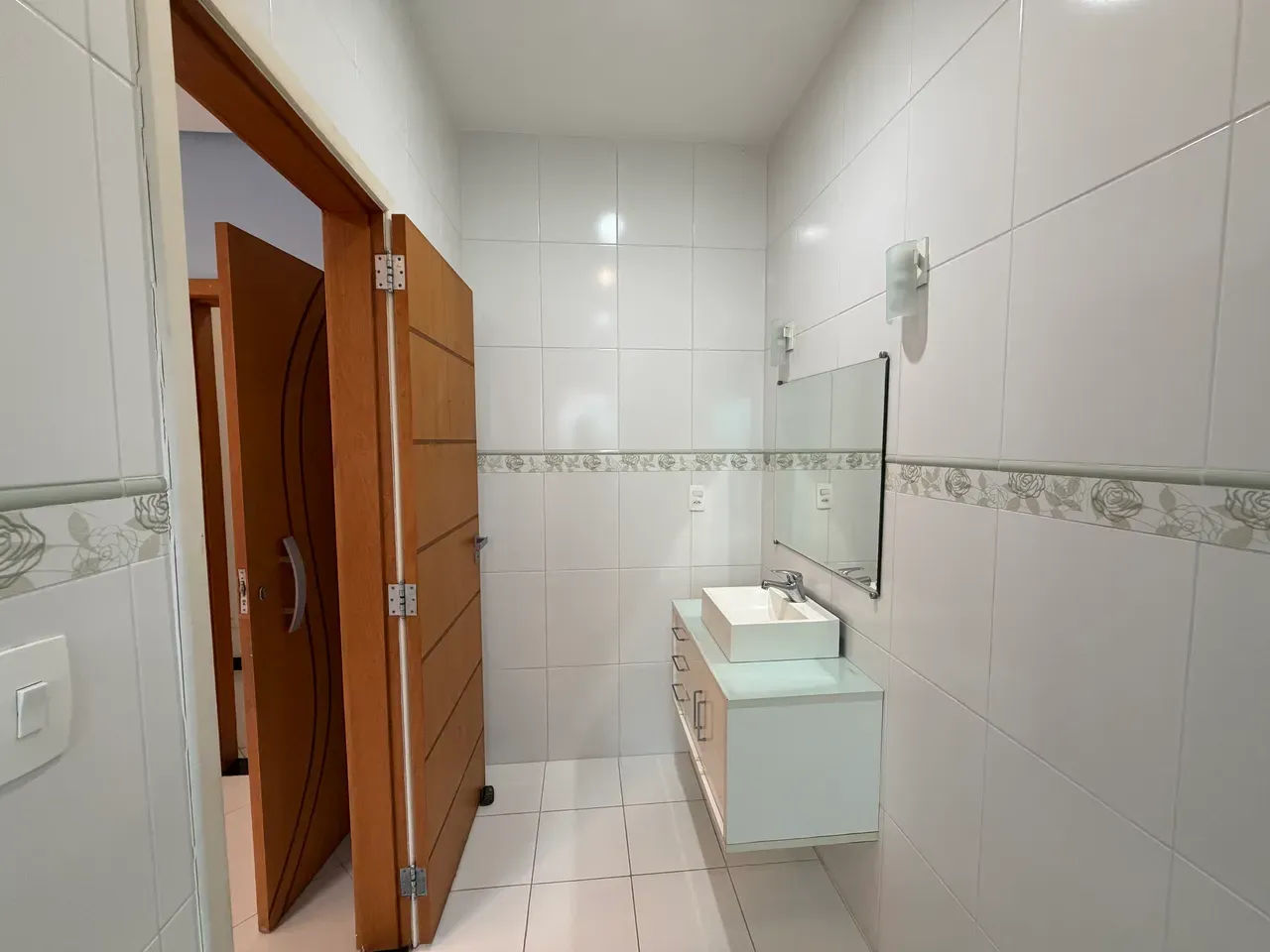 475 m² house with 4 bedrooms and gas open-plan kitchen — photo 36
